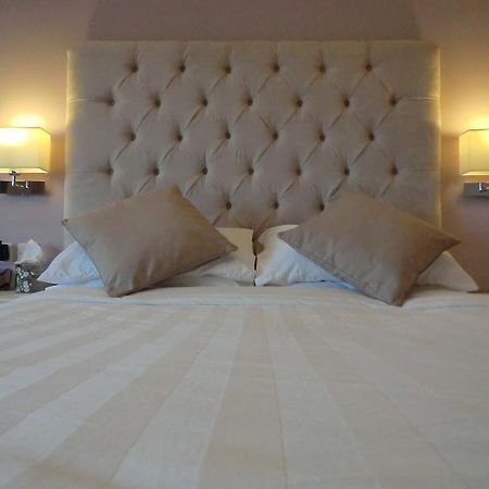 Coombe Dale Accommodation Lulsgate Bottom Стая снимка